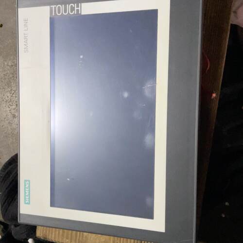 议价6AV6648-0CE11-3AX0 工业触控屏 SMART LINE TOUCH维修