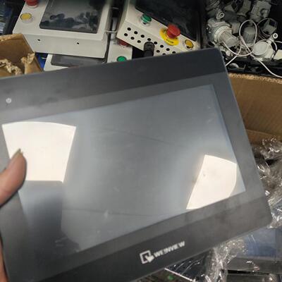 议价MT8102iQ威纶通触摸屏10寸工业人机触控界面维修