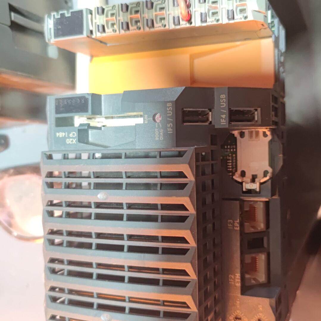 议价X20 CP1484 PLC 贝加莱工控自动化控制模块维修