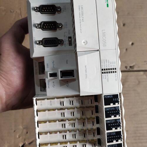 议价LMC058LF42 DM72F0 DM72F1 DI12DE DO12TE 工控控制模块维修