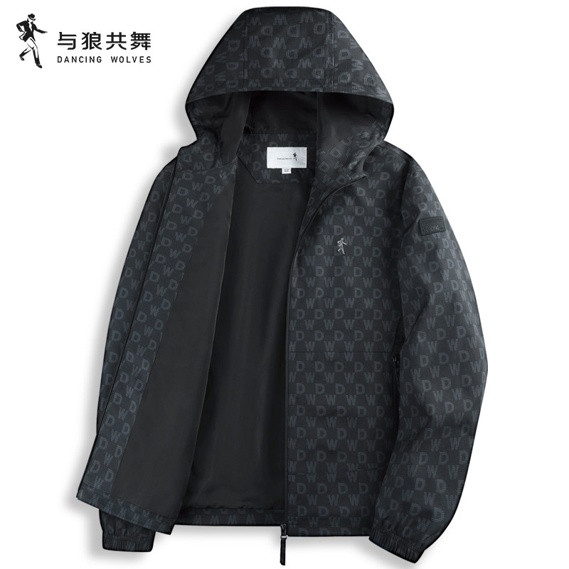与狼共舞老花连帽夹克男春防风