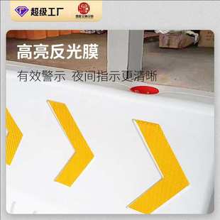 货通全球鼎天红白蓝色防撞墩市政隔离护栏反光水马围档塑料隔离墩