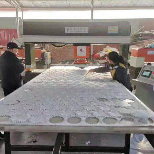 礼花纸花丝花全自动裁断机喜庆用品填充物电子礼花仿真花精密