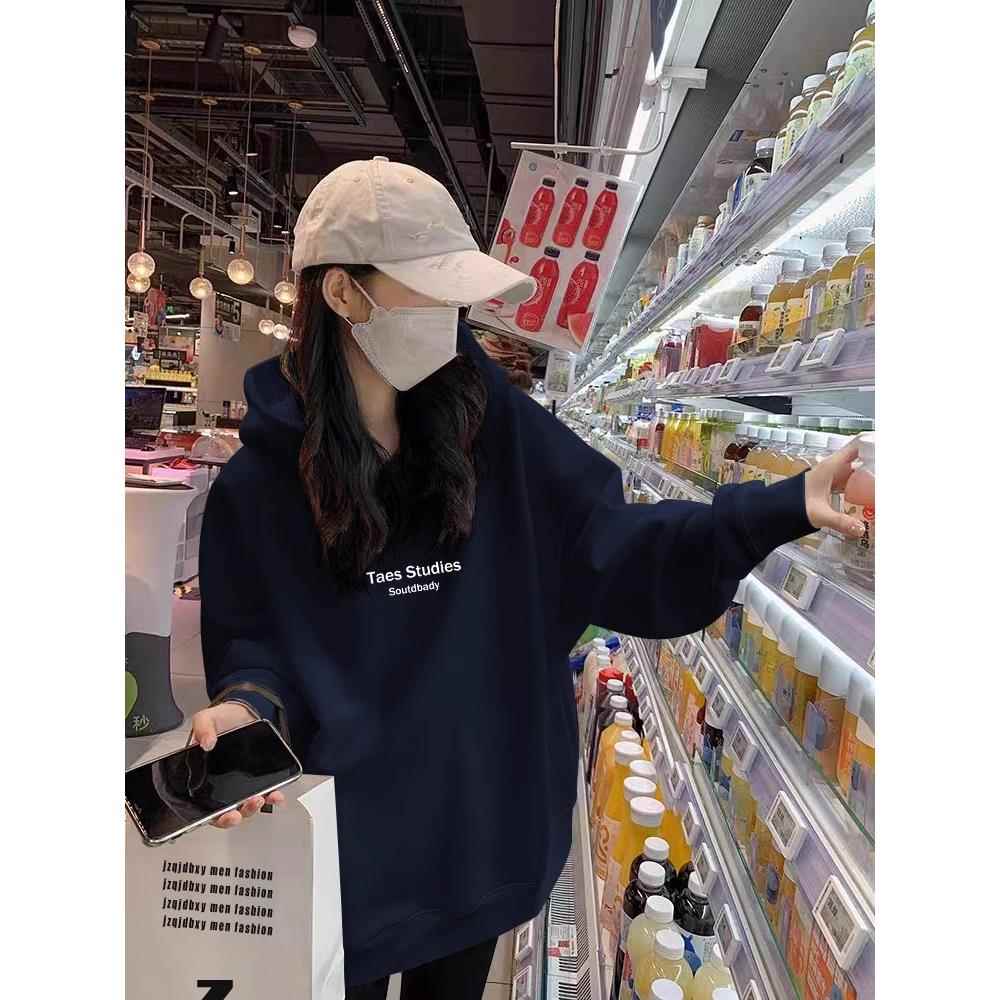 中长款连帽卫衣女士早春欧货宽松休闲帽衫慵懒风搭配鲨鱼裤的上衣