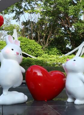 玻璃纤维雕塑卡通兔子摆件户外园林景观小品 风景区网红打卡拍照