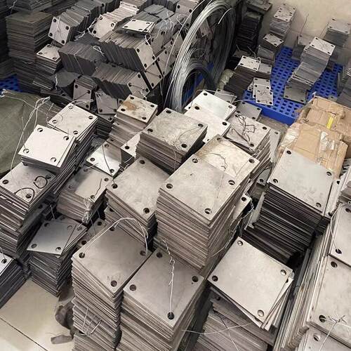304201不锈钢板立柱底板护栏扶手立柱预埋件配件固定支撑板脚底座