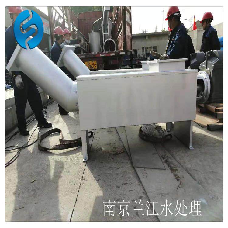 高排水螺旋压榨机工厂一体化不锈钢栅渣挤压机污水处理脱水机