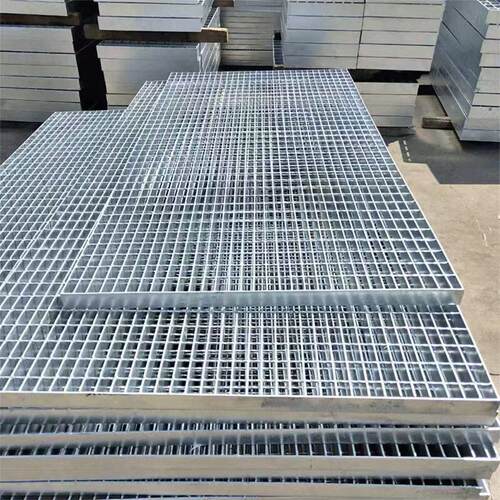 热镀锌钢格板马道踏步格栅板排水沟盖板光伏运维平台检修钢格栅板