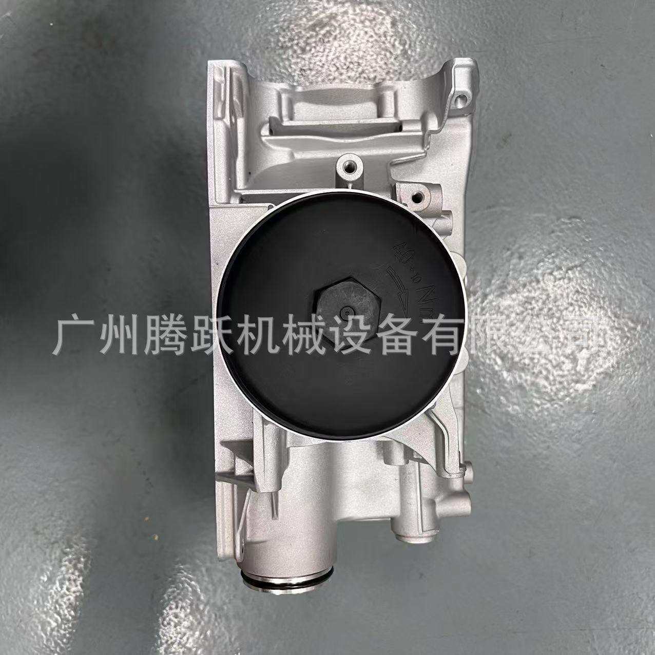 挖掘机装载机工程机械配件D8K机油散热器总成 21703158/21004191
