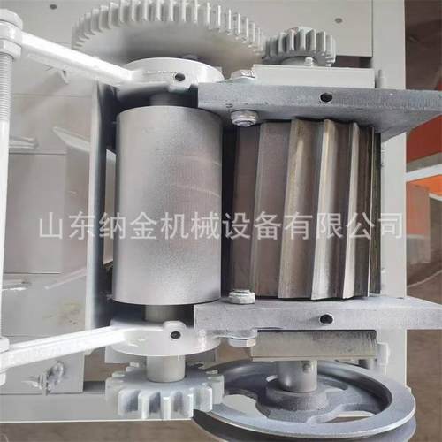塑料切粒机滚刀胶辊钢辊塑料切粒机配件大全造粒机零件滚刀