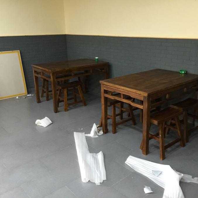 炭化木厅八仙UFG桌生产炭化餐木古家具饭店酒楼仿餐桌椅实木中式