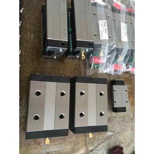 THK直线导轨THK滑块 HSR25M1LR HSR30M1R HSR30LB? HSR35M1R