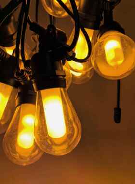 规5V7米140灯S1WW火焰灯灯串户FTV外营彩灯装饰灯多欧功能露氛围