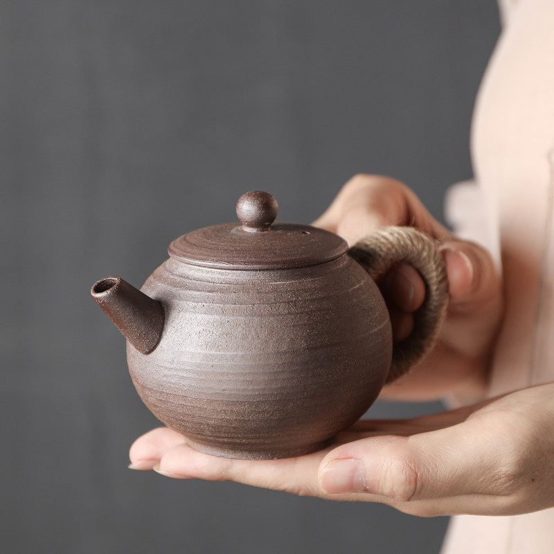 纯手工粗陶无釉粗陶茶壶老岩泥侧把壶陶土提梁单壶家用陶瓷泡茶器
