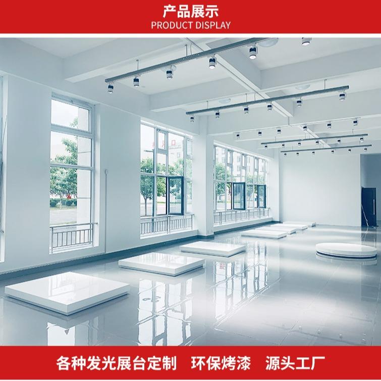 烤漆展台中岛展示台异形展示柜展厅产品展示柜体验台展示桌