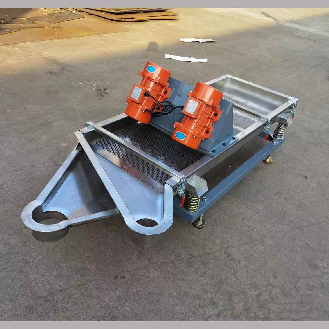 小型肥料分筛机不锈钢塑料颗粒水环脱水直线振动筛五金渣子震动筛