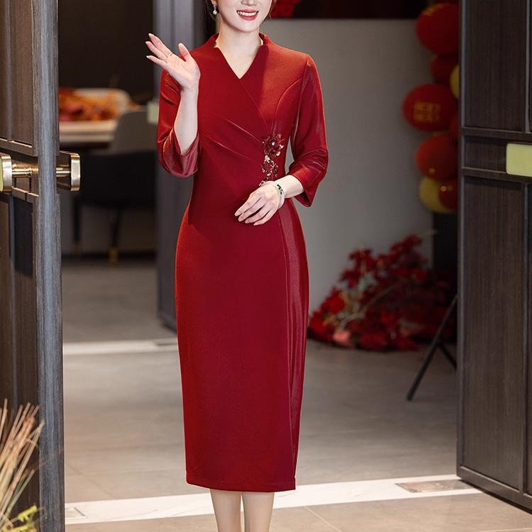 喜婆婆结婚礼服高贵年轻洋气新款优雅显瘦妈妈婚礼红色旗袍裙