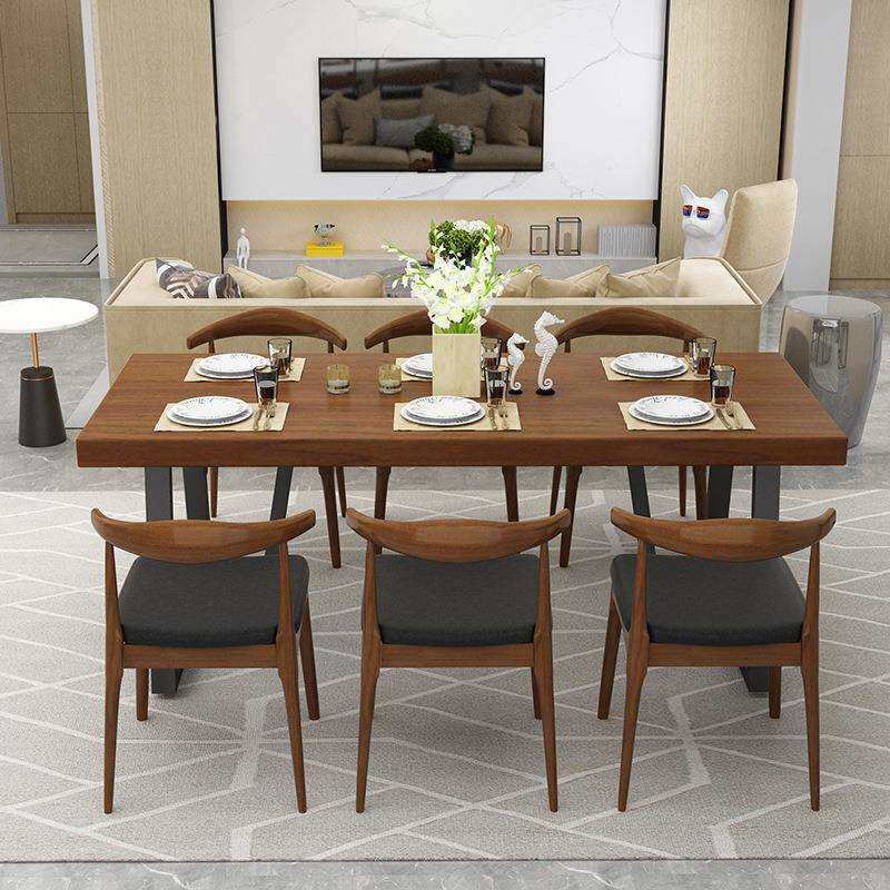 新款直销美式复古实木餐桌椅组合 小户型餐厅铁艺桌 工业风火锅店