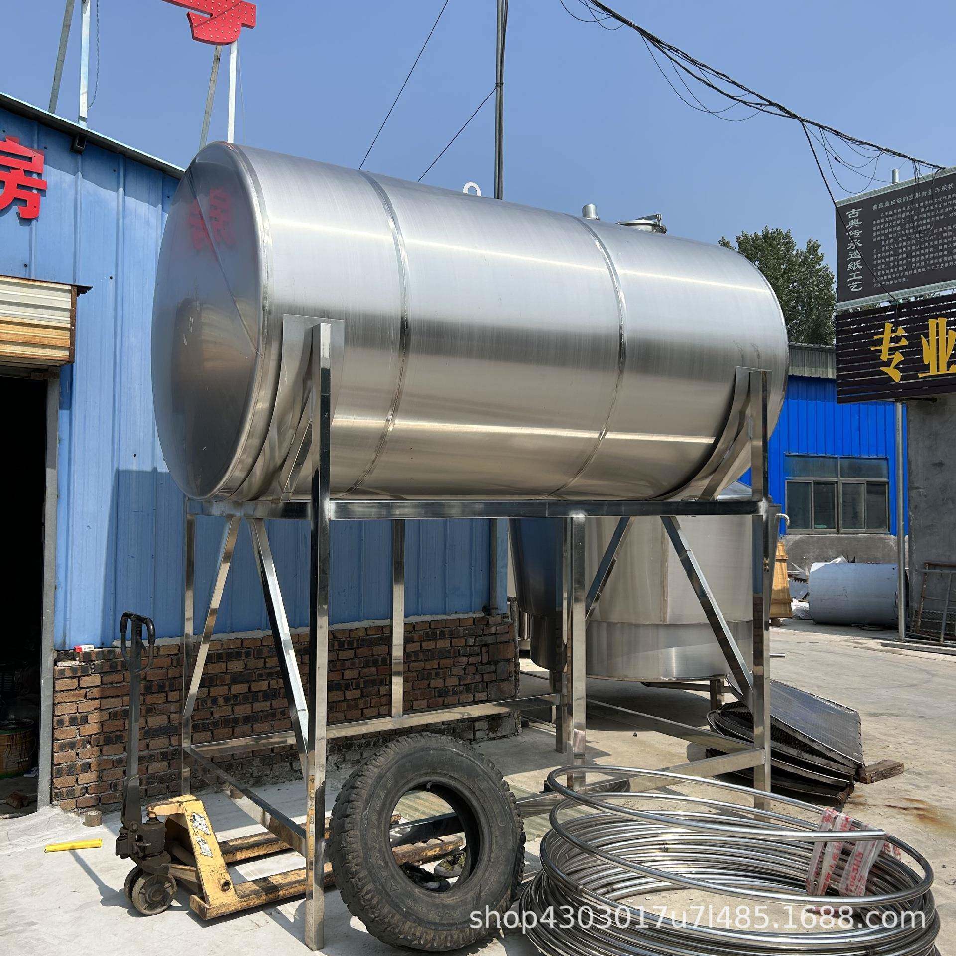 不锈钢卧式储存罐304材质储蓄罐3立方椭圆车载运输罐