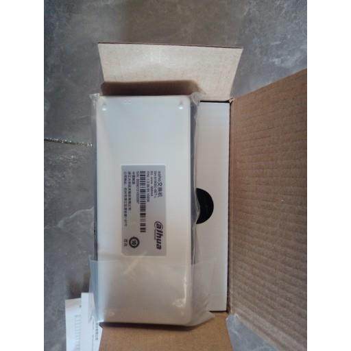 大华8口百兆交换机适用于网络监控网络线传输功能大华8口10台包邮,网络设备/网络相关,交换机,淘宝优惠券,粉丝福利购,淘宝优惠卷