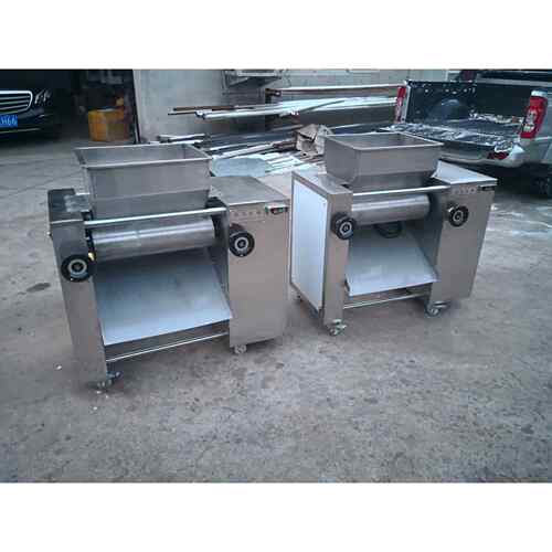 磨粉机/研磨机/商业超细研磨机/适用于各种杂粮/精细研磨使用于各