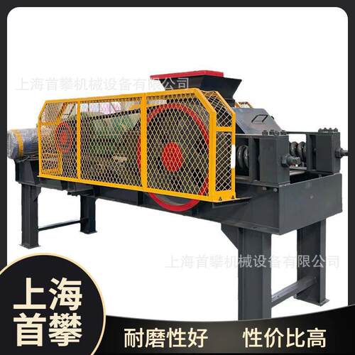 波纹辊面双对辊式破碎机大摩擦力黄豆中药材挤压破碎粉碎机厂家