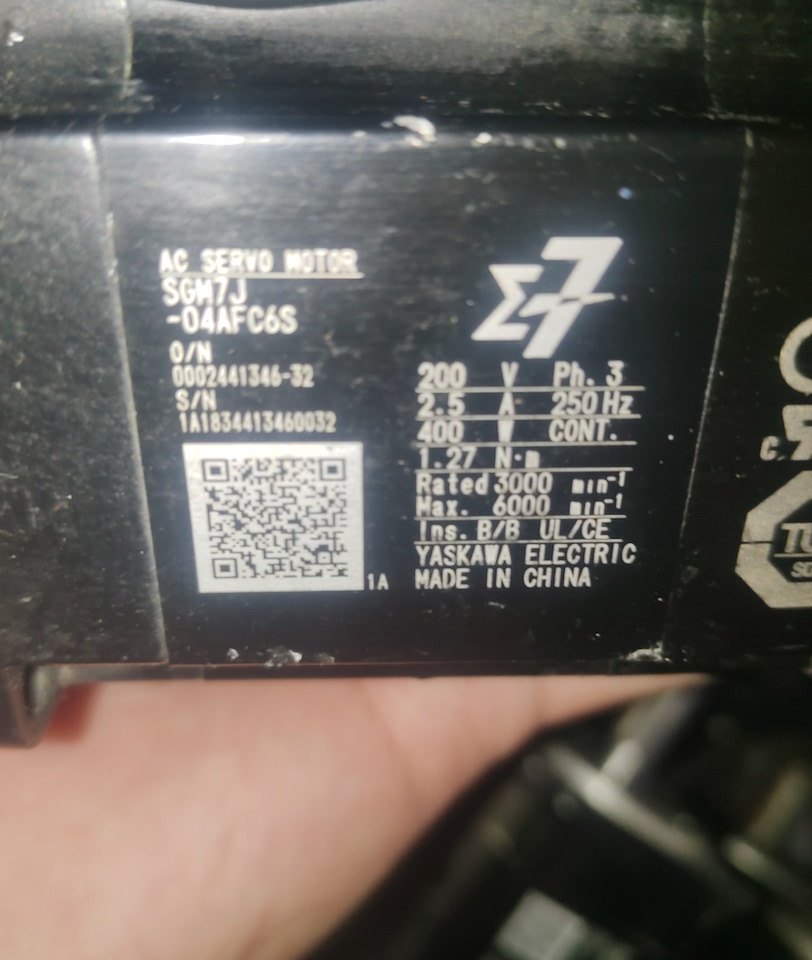 1月3日佛山【处置】ZNP0019工厂拆机一批伺服电机/安川电机/170台（详情见资产描述）可邮寄处置单位支持发货，运费和发货流程见详情页网络拍卖公告