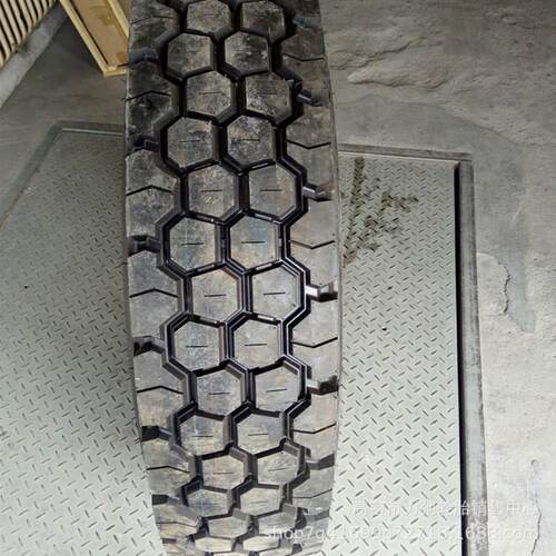 1100r20汽车轮胎钢丝胎中短途货车搅拌车轮胎花纹防扎抗压1100R20