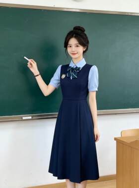 学院风衬衫连衣裙女夏季法式气质小个子职业裙子教资面试正装套装