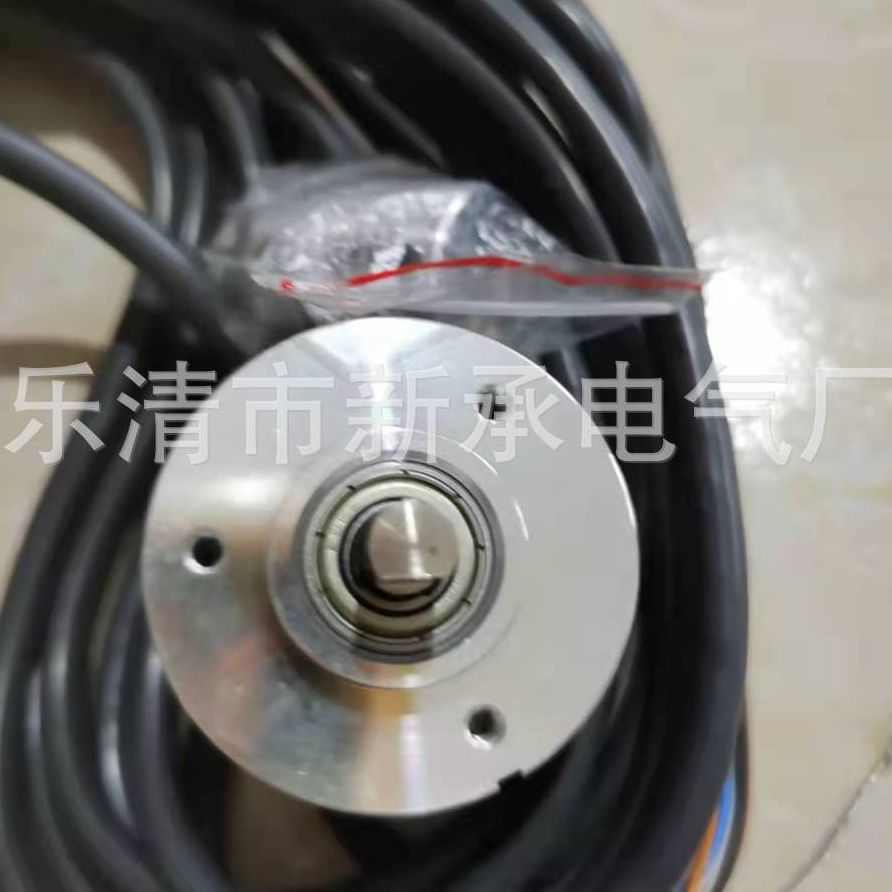 厂家直销供应增量型旋转编码器E6B2-CWZ1X 1000P/R