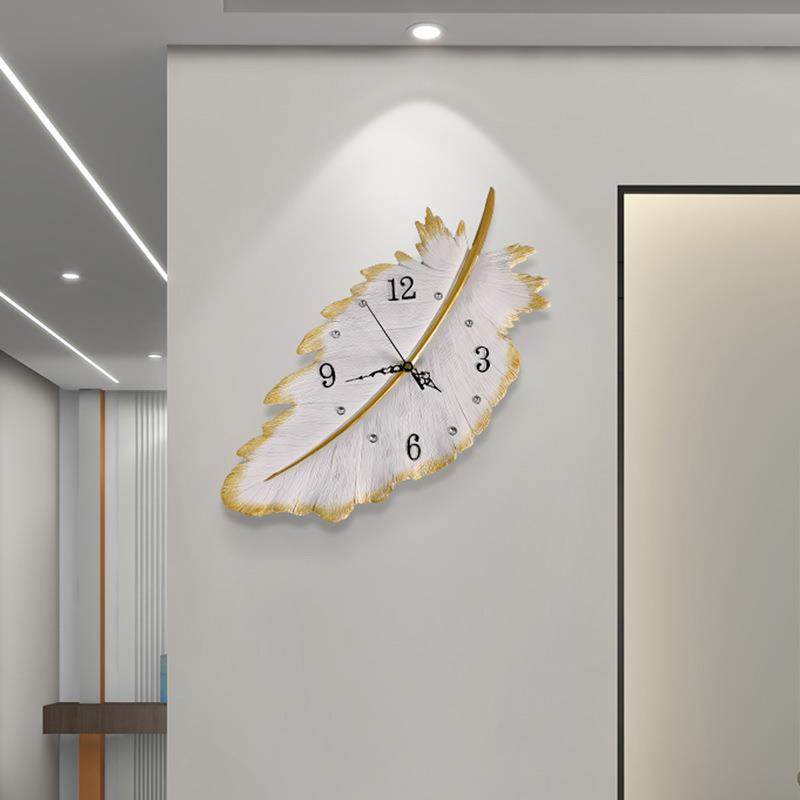 北欧壁画灯现代简约立体艺术客厅餐厅个性茶室羽毛时钟高级壁灯