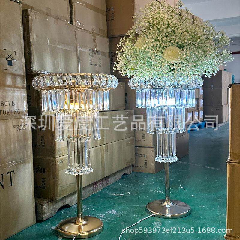 婚庆装饰桌花器摆件亚克力水晶路引灯酒店婚礼舞台签到处花架