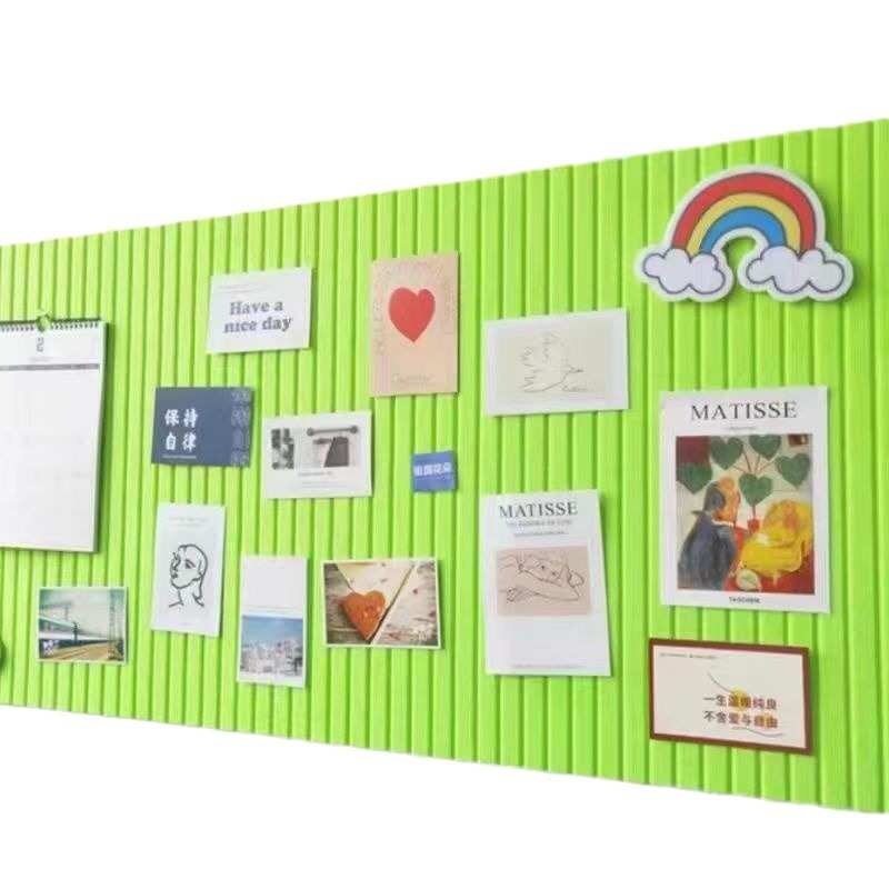 欧风墙面墙ins留言板北装饰贴毛毡展示板作品毛毡板背景照片