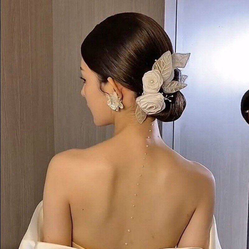2026正宗韩式优雅缎面花朵颜值新娘头饰头花仙美结婚发夹婚纱配