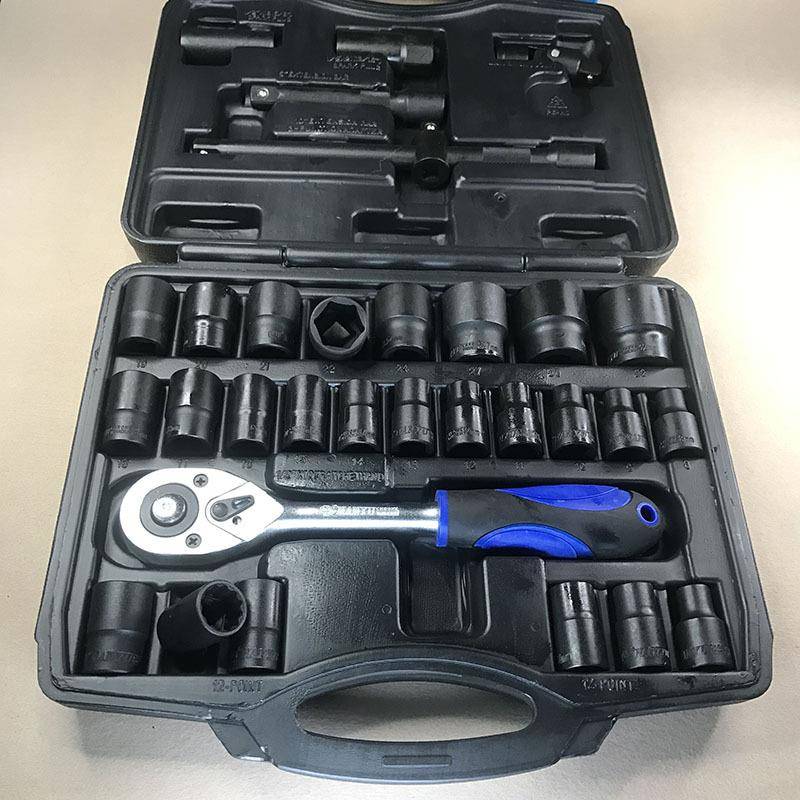 东良装工南豫汽修维修具32件黑套色综合套工UFX具筒扳手套装
