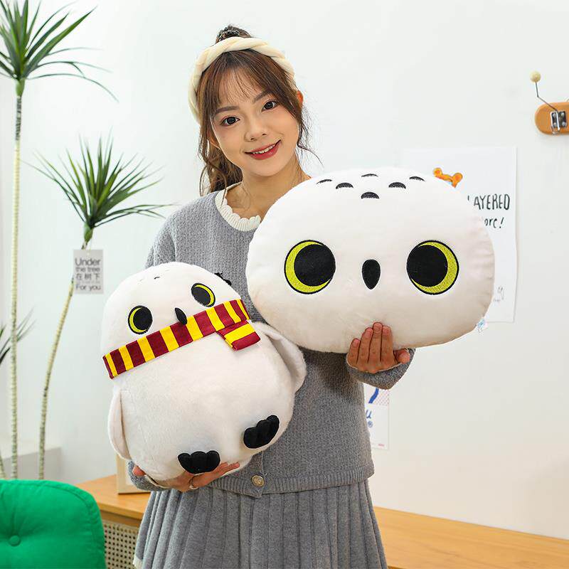 新款哈利波特猫头鹰毛绒玩具抱枕围巾海德薇靠枕床头榻榻米大抱枕