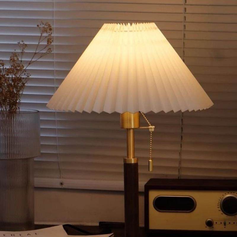 床头灯台灯简约现代高级感卧室高级温馨法式美式轻奢复古氛围灯