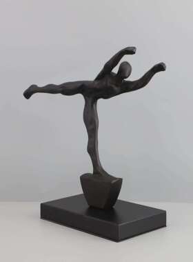 新中式创意黑色铸铁人摆件样板房电视柜卧室书房客厅桌面玄关饰品