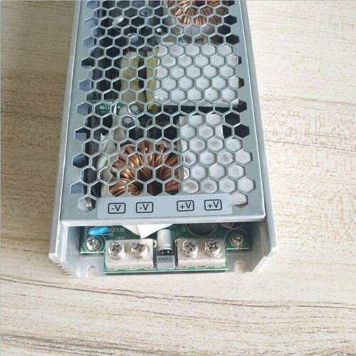 HSP-300-5 5V60A无风扇显示屏全彩屏条屏照明亮化明纬开关电源