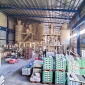 厂家直供欣奥飞金刚砂耐磨地坪福建金刚砂耐磨料水泥地面金刚砂