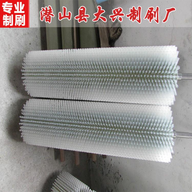 毛刷厂家生产电动辊刷 清扫除尘刷 工厂无动力毛刷清扫器 可定