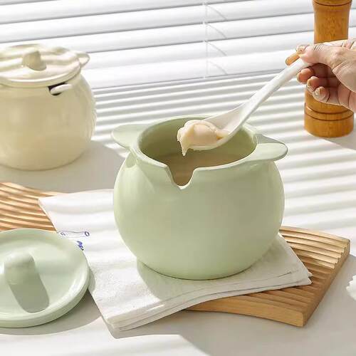 Lard storage jar, made of high-temperature resistant ceramic