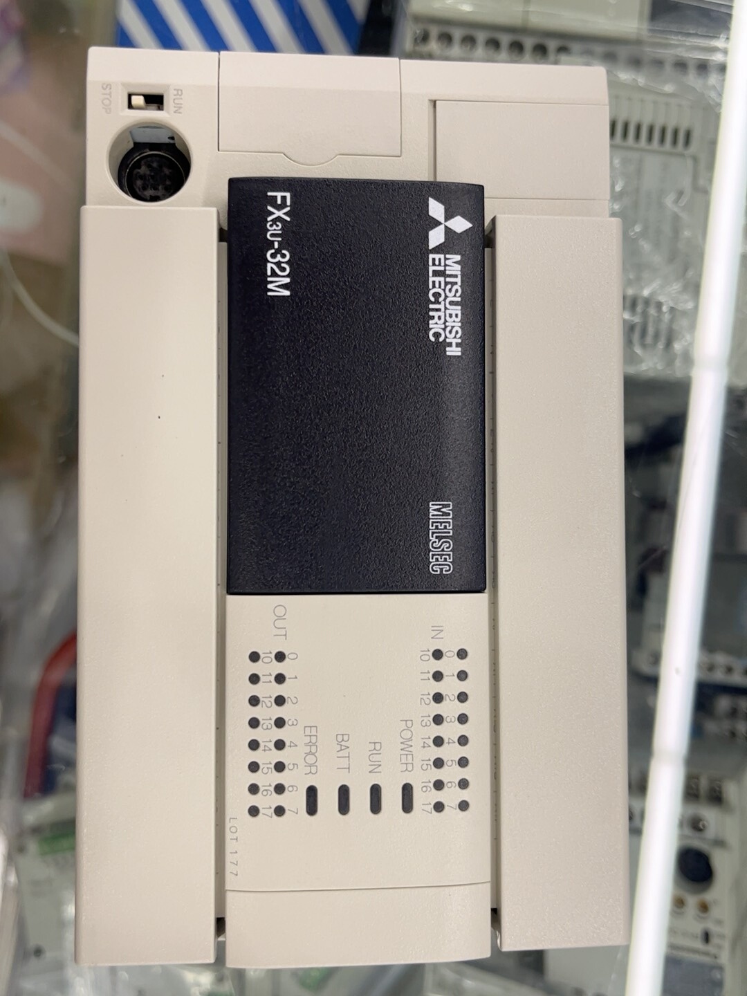原装正品三菱PLC:FX3U-32MR/ES-A现货3台，成