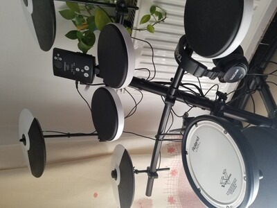 来诉说下Roland罗兰电子鼓怎么样，确实是非常好用吗？