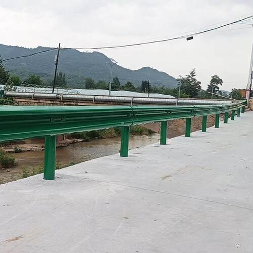 Gr-A-4E热镀锌波形护栏Gr-A-2E公路安全防撞护栏喷塑乡村道路栏杆