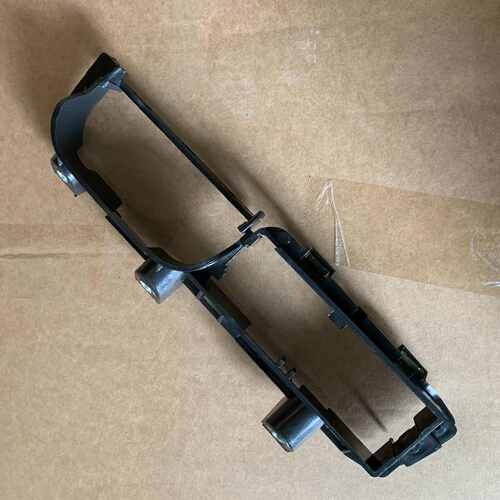 01-08款宝来捷达主驾驶内拉手底座升降器底座支架1J1867179A