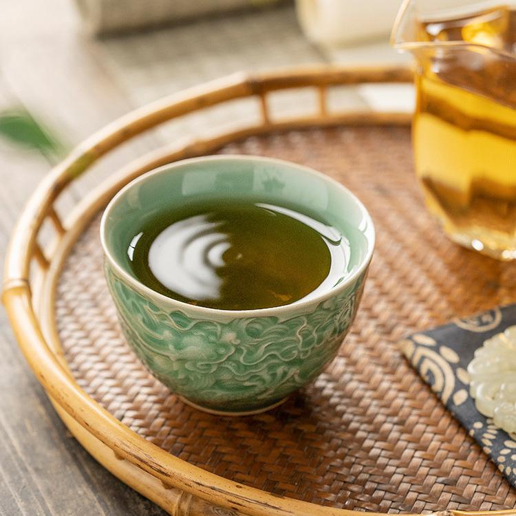 陶瓷器手工雕刻龙纹青瓷品茗杯茶杯主人杯个人杯单杯茶具