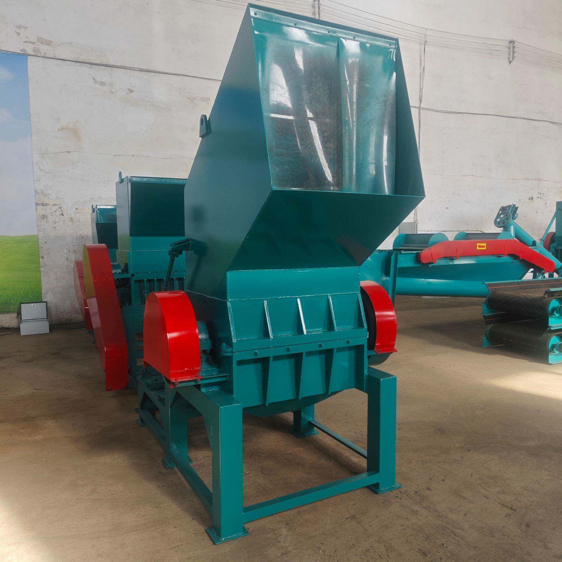 水果筐矿泉水多功能塑料粉碎机小型家用破碎机移动柴油粉碎机
