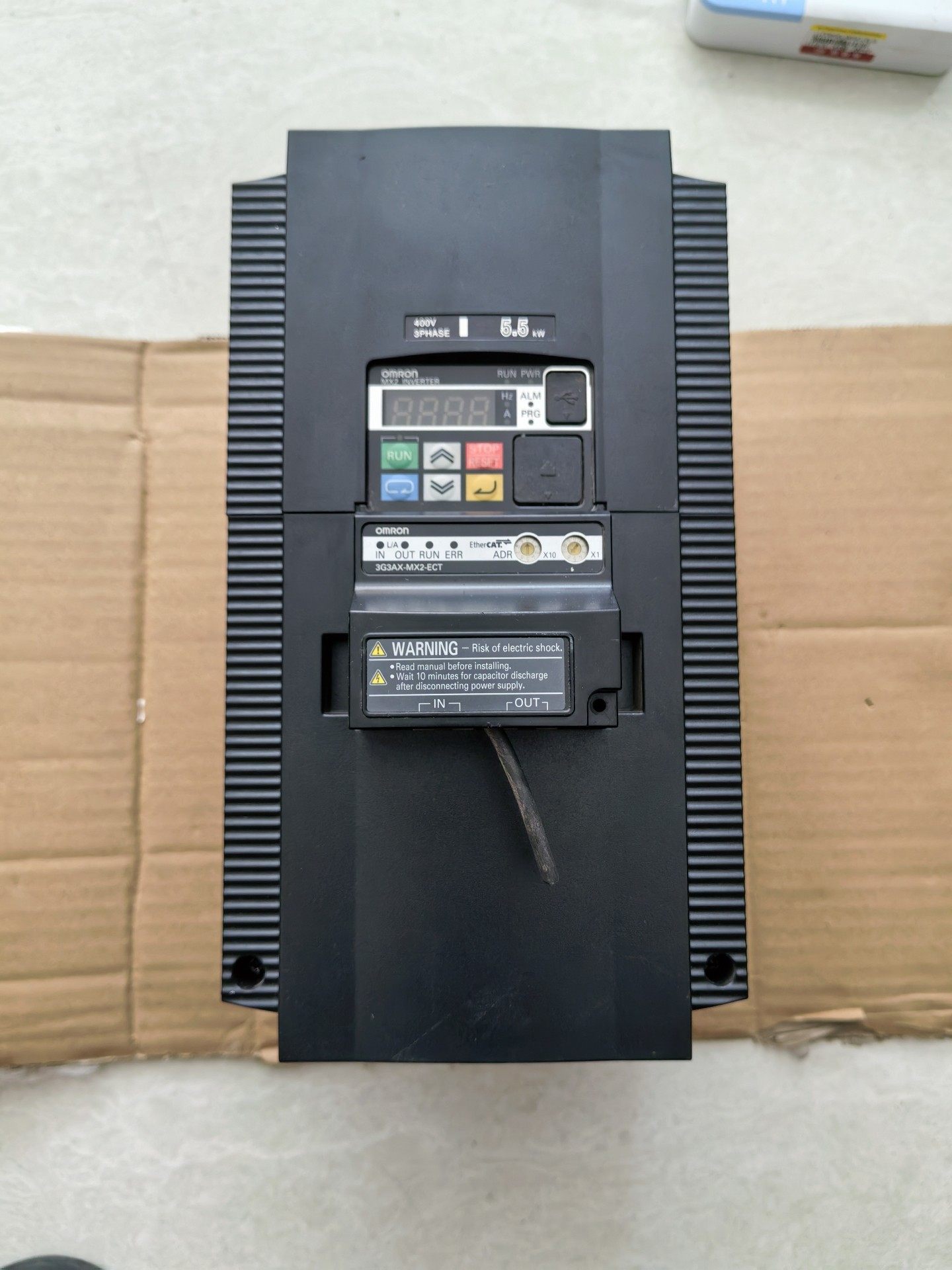 欧姆龙变频器3G3MX2-A4055-ZV1，＋3G3AX-