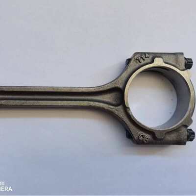 23510-04040连杆  23510-04050连杆  悦纳1.4